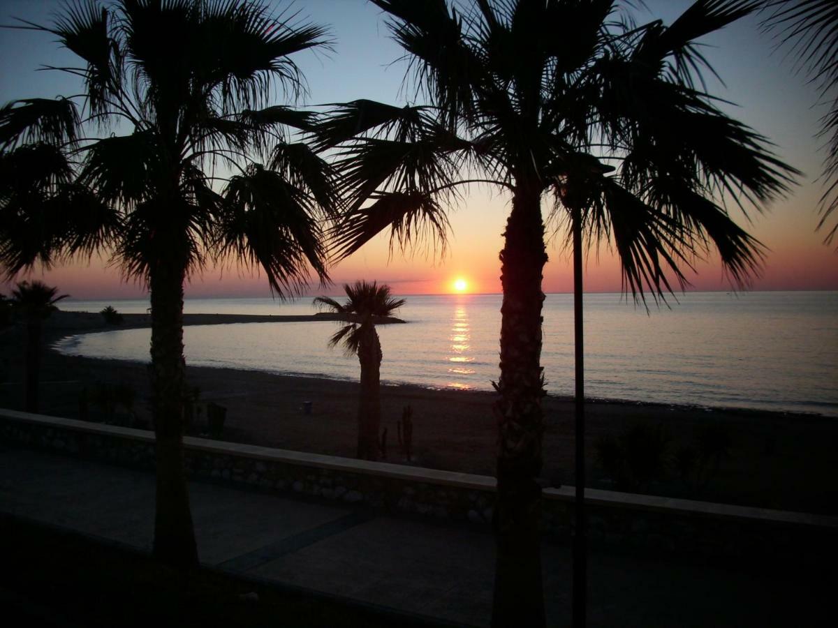 La Esperanza Beach- Zona Pubs Y Restaurantes Mojácar Kültér fotó